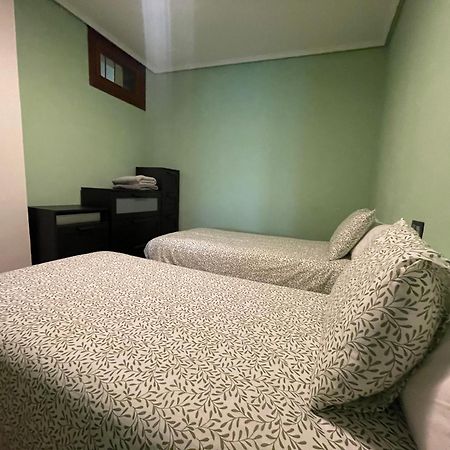 Encantador Apartamento En El Centro De Castro Castro Urdiales Exterior foto